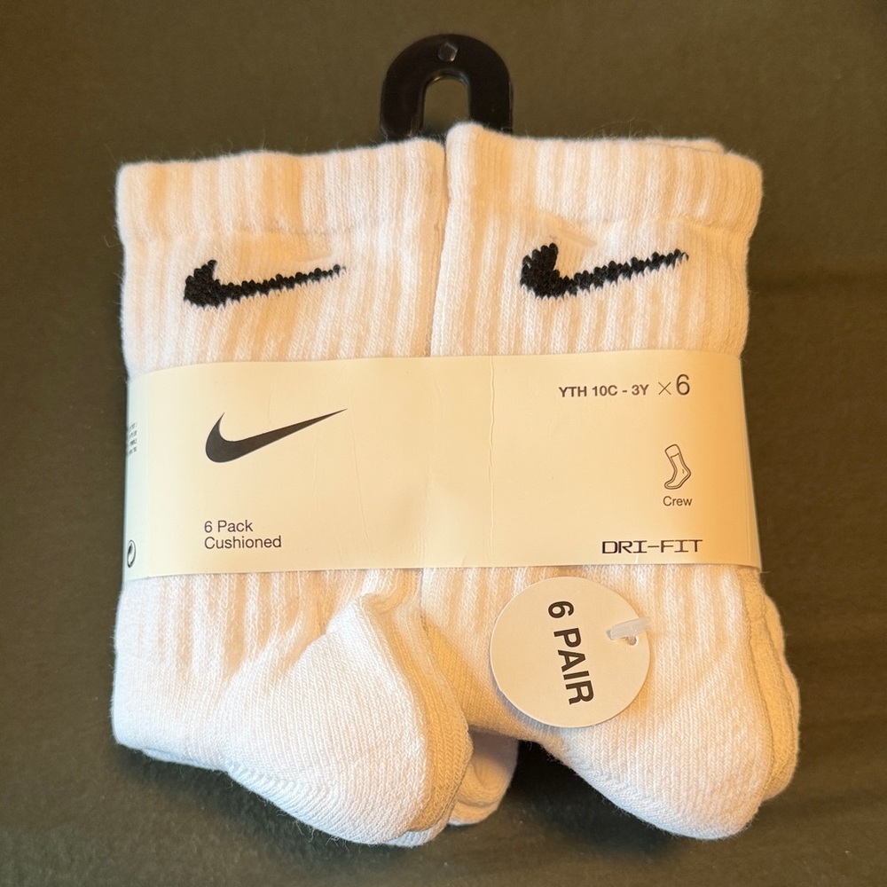 Nike White Cushioned Crew Socks with Black Swoosh - 6 Pack